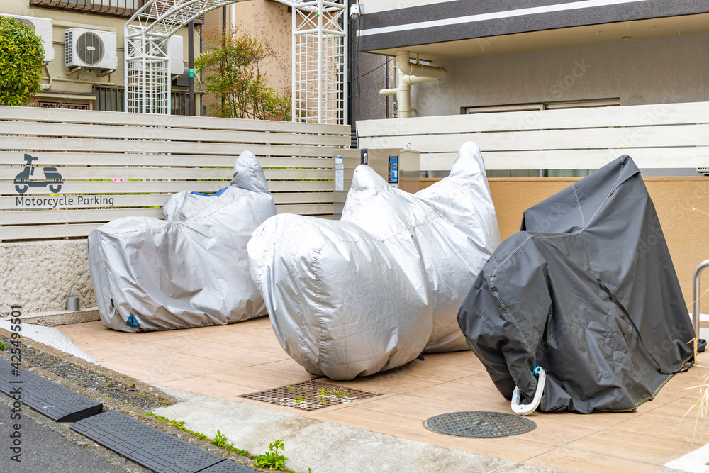 盗難対策　街中でカバーをかけて置いておく危険